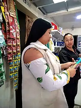 Ariana-pp03 online show from October 2025 01:00:02 PM