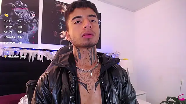 Snapshot of JuanCamiilo_66 chatting on December 2024 06:55:02 AM JuanCamiilo 66 online show from December 2024 06:55:02 AM