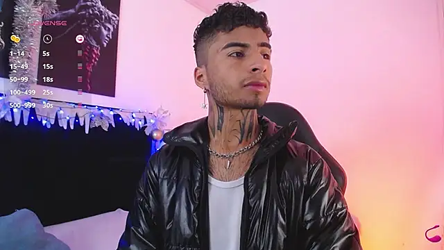 Snapshot of JuanCamiilo_66 chatting on December 2024 02:36:02 AM JuanCamiilo 66 online show from December 2024 02:36:02 AM