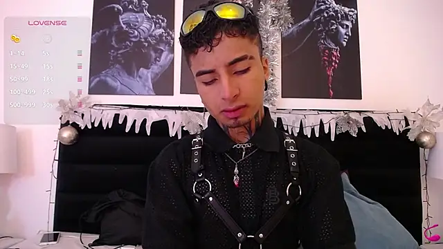 Snapshot of JuanCamiilo_66 chatting on December 2024 12:22:01 AM JuanCamiilo 66 online show from December 2024 12:22:01 AM