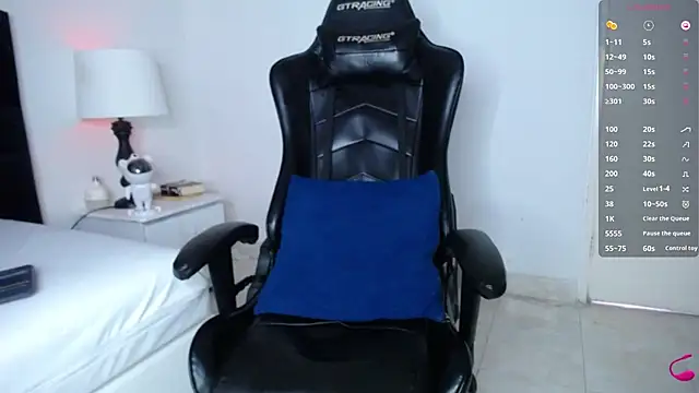 Snapshot of JuanCamiilo_66 chatting on January 2025 09:50:02 PM JuanCamiilo 66 online show from January 2025 09:50:02 PM