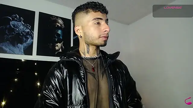 Snapshot of JuanCamiilo_66 chatting on February 2025 05:08:01 AM JuanCamiilo 66 online show from February 2025 05:08:01 AM