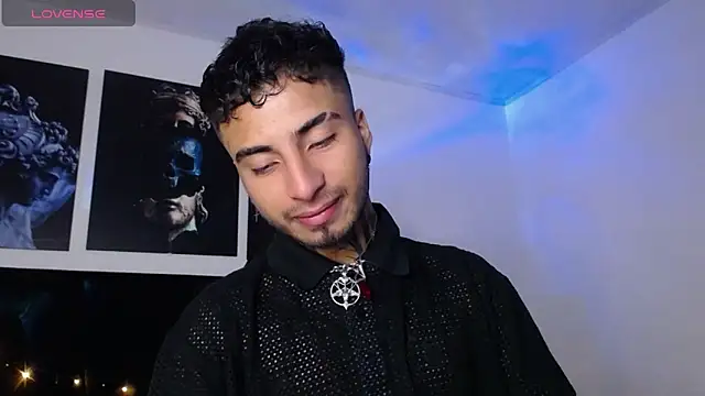 Snapshot of JuanCamiilo_66 chatting on February 2025 04:08:02 AM JuanCamiilo 66 online show from February 2025 04:08:02 AM