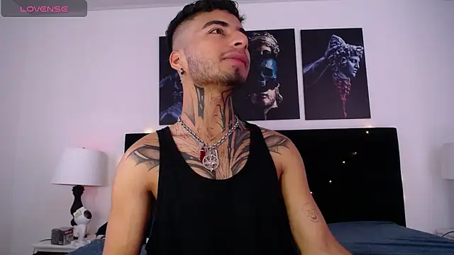 Snapshot of JuanCamiilo_66 chatting on February 2025 04:25:02 PM JuanCamiilo 66 online show from February 2025 04:25:02 PM