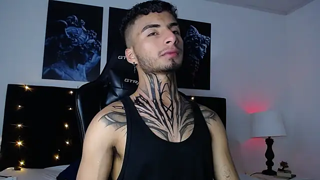 Snapshot of JuanCamiilo_66 chatting on February 2025 09:46:01 PM JuanCamiilo 66 online show from February 2025 09:46:01 PM