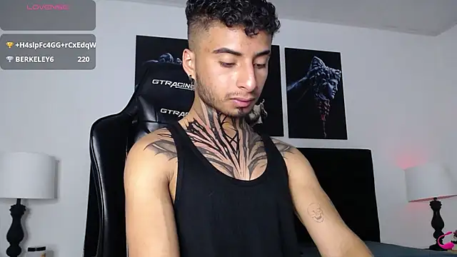 Snapshot of JuanCamiilo_66 chatting on February 2025 12:48:01 AM JuanCamiilo 66 online show from February 2025 12:48:01 AM