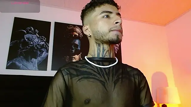 Snapshot of JuanCamiilo_66 chatting on February 2025 04:43:01 AM JuanCamiilo 66 online show from February 2025 04:43:01 AM