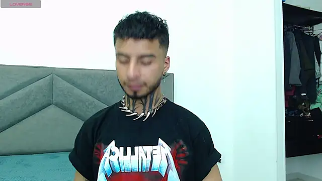 Snapshot of JuanCamiilo_66 chatting on March 2025 03:45:01 AM JuanCamiilo 66 online show from March 2025 03:45:01 AM