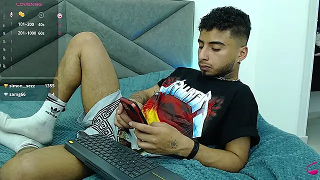 Snapshot of JuanCamiilo_66 chatting on March 2025 06:48:01 AM JuanCamiilo 66 online show from March 2025 06:48:01 AM