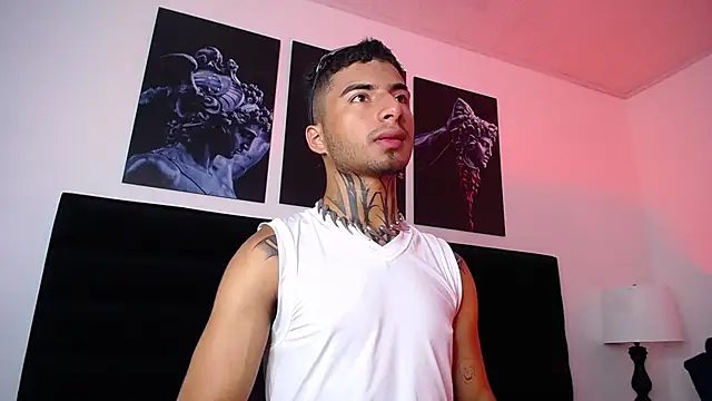 Snapshot of JuanCamiilo_66 chatting on March 2025 02:51:02 PM JuanCamiilo 66 online show from March 2025 02:51:02 PM