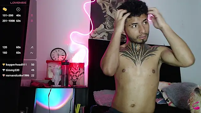 Snapshot of JuanCamiilo_66 chatting on September 2025 11:27:01 PM JuanCamiilo 66 online show from September 2025 11:27:01 PM