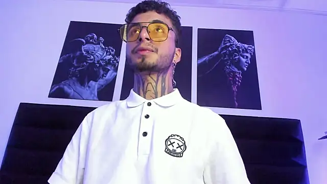 Snapshot of JuanCamiilo_66 chatting on October 2025 02:54:01 AM JuanCamiilo 66 online show from October 2025 02:54:01 AM