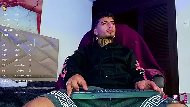JuanCamiilo 66 online show from July 2026 05:38:01 PM