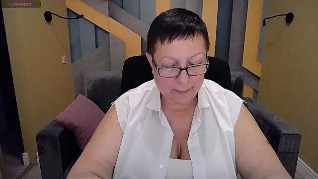 BarbaraTurners online show from December 2024 12:57:01 AM