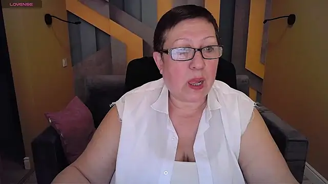 BarbaraTurners online show from January 2025 06:32:02 PM