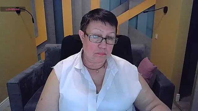 BarbaraTurners online show from March 2025 09:45:01 PM