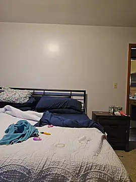 honeeyyy pot online show from April 2026 04:16:01 AM