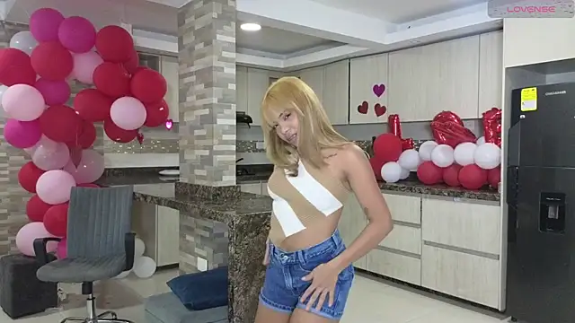 xalicesfantasyx online show from February 2025 06:15:02 AM