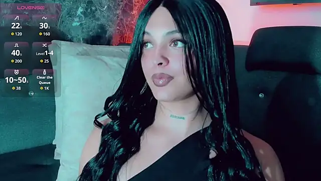 Snapshot of Emmaa_Saenz_ chatting on June 2026 01:28:02 AM Emmaa Saenz online show from June 2026 01:28:02 AM