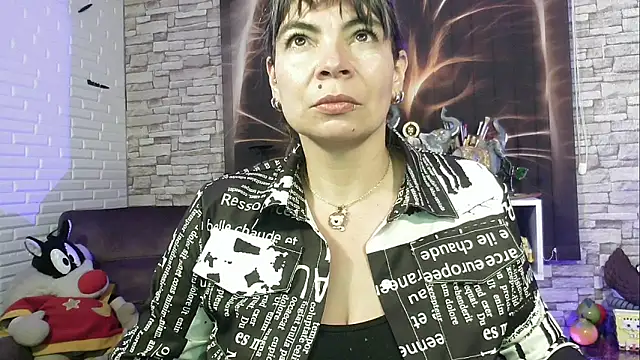 charlotedoll online show from September 2025 03:50:02 AM