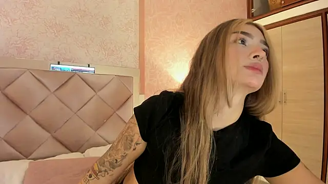 Arianavillada online show from September 2025 03:17:02 AM