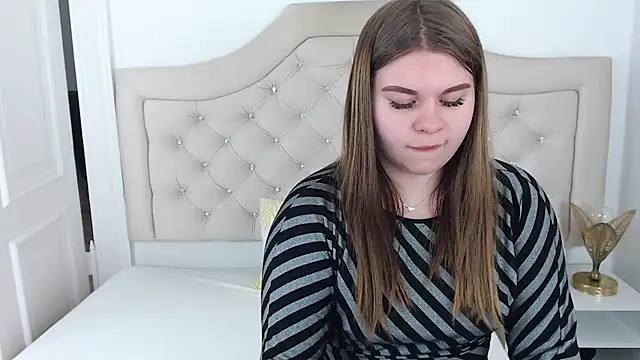 AbbyPleasure online show from December 2024 12:38:01 PM