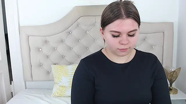 AbbyPleasure online show from December 2024 12:38:02 PM