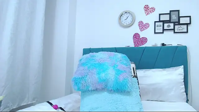 kamila lopez online show from March 2025 01:41:02 AM