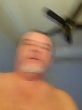Snapshot of DarrinNudist chatting on January 2025 07:11:01 AM DarrinNudist online show from January 2025 07:11:01 AM