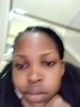 Snapshot of queen-sasha chatting on October 2025 03:02:02 PM queen-sasha online show from October 2025 03:02:02 PM