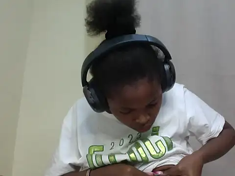 queen-sasha online show from March 2026 06:47:02 PM