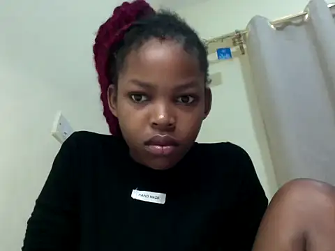 queen-sasha online show from April 2026 07:13:02 AM