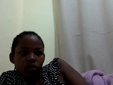 Snapshot of queen-sasha chatting on May 2026 08:53:02 AM queen-sasha online show from May 2026 08:53:02 AM