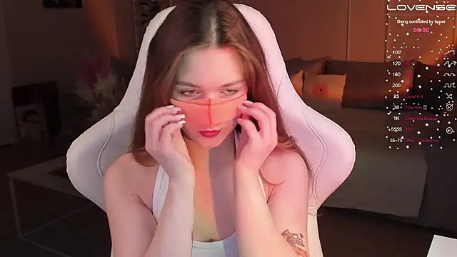 Snapshot of Frau_Lina chatting on January 2025 07:18:02 PM Frau Lina online show from January 2025 07:18:02 PM