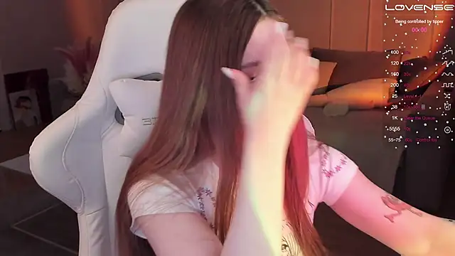 Snapshot of Frau_Lina chatting on February 2025 07:17:02 PM Frau Lina online show from February 2025 07:17:02 PM