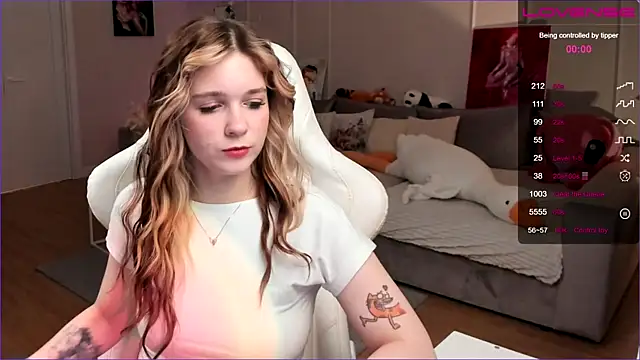 Snapshot of Frau_Lina chatting on March 2026 03:07:02 PM Frau Lina online show from March 2026 03:07:02 PM