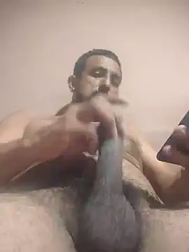 Snapshot of peloton10 chatting on January 2025 03:15:02 AM peloton10 online show from January 2025 03:15:02 AM