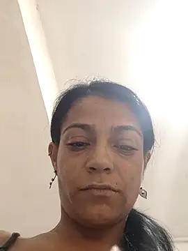 Hellen  4master online show from November 2025 04:28:02 PM