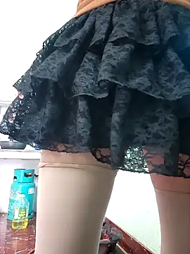 zizi public online show from February 2025 04:08:02 AM