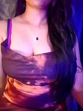 Snapshot of _sunshine- chatting on December 2024 08:07:01 PM sunshine- online show from December 2024 08:07:01 PM