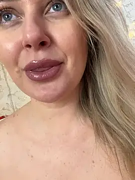 Snapshot of LadyLolyPop_ chatting on March 2025 09:25:02 AM LadyLolyPop online show from March 2025 09:25:02 AM