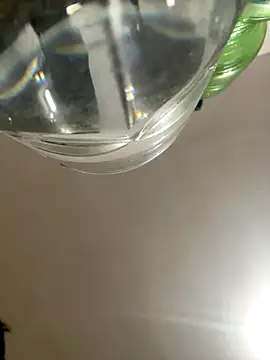 FrutenFratenR9 online show from December 2025 04:36:02 PM