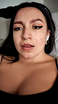 Paudelatorre online show from February 2025 07:38:01 PM