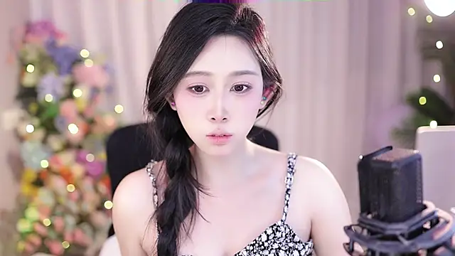 SleepArtist online show from February 2025 04:10:02 PM