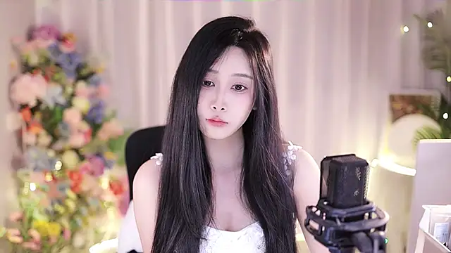 SleepArtist online show from February 2025 04:20:02 PM