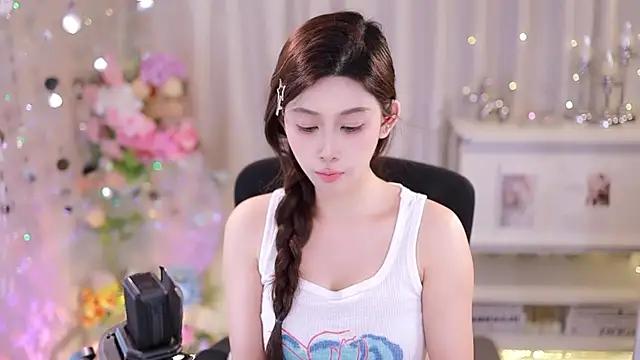 SleepArtist online show from October 2025 01:20:01 PM