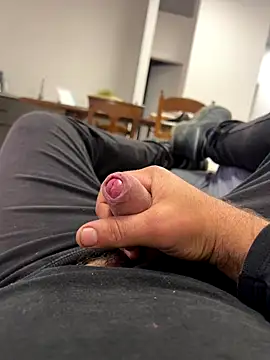 Angeloggaa online show from November 2025 03:44:02 PM