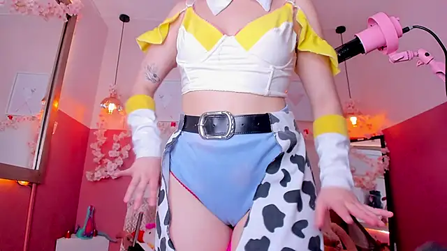 Tiny  Emmy online show from October 2025 09:26:02 PM