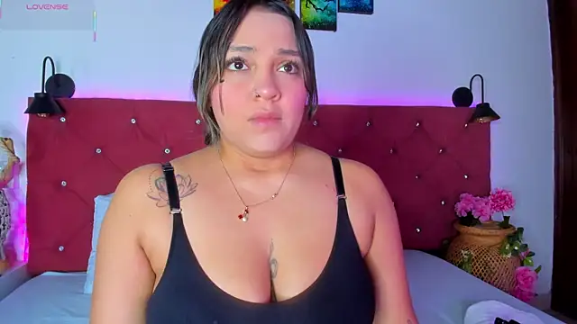 Abril Gomez06 online show from October 2025 02:56:02 AM