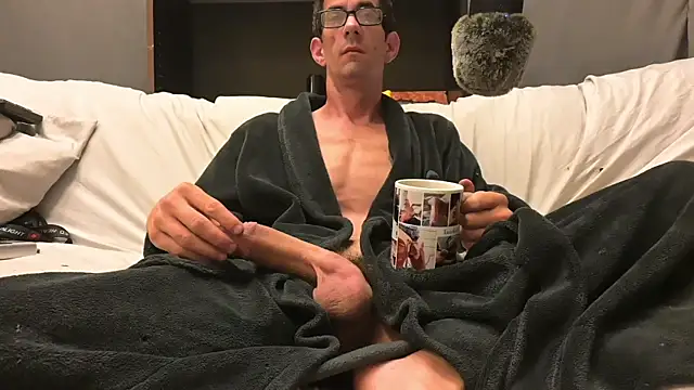 joeiandola online show from November 2025 04:24:01 AM